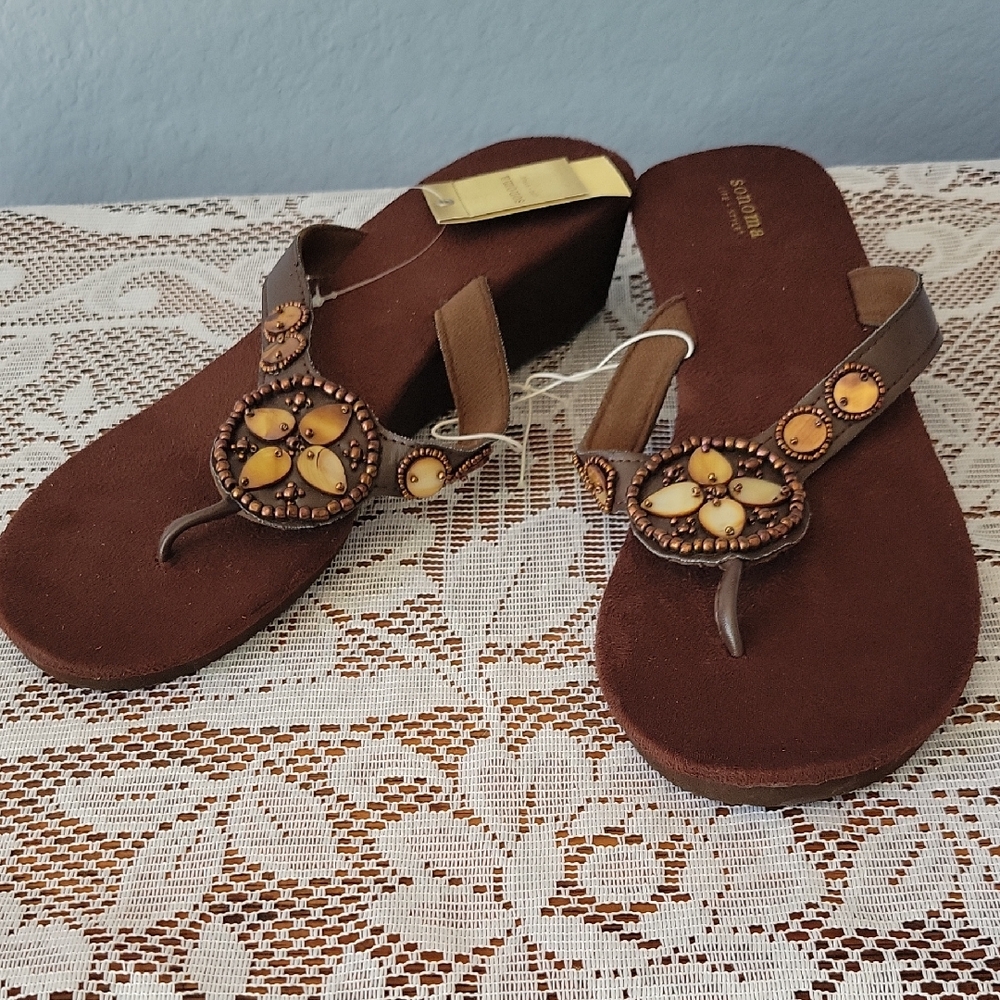 **NEW** SONOMA Brown and Tan Beaded Women's Sandals | Size: L (9-10)